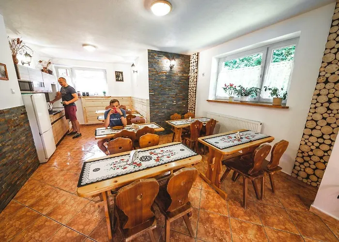 & U Florka 2 بيت شباب زاكوباني