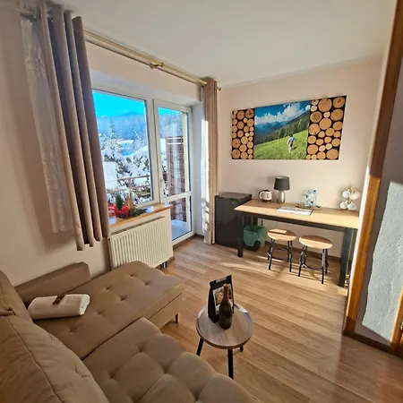 Auberge de jeunesse & U Florka 2 *