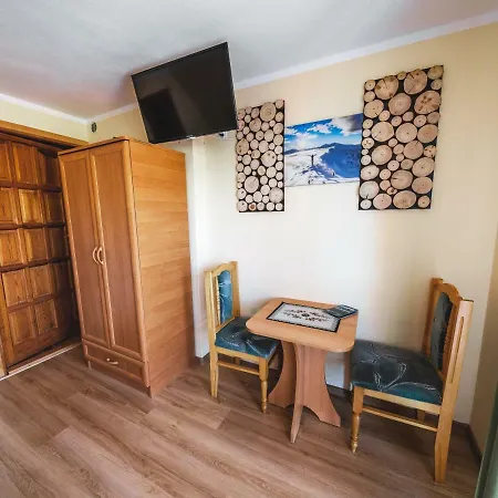 Auberge de jeunesse & U Florka 2 *
