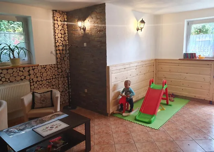 旅馆 & U Florka 2 *